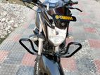 Yamaha FZs V2 . 2023