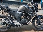 Yamaha FZs V2 . 2024