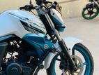 Yamaha FZs V2 SD 2017
