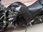 Yamaha FZs V2 . 2023