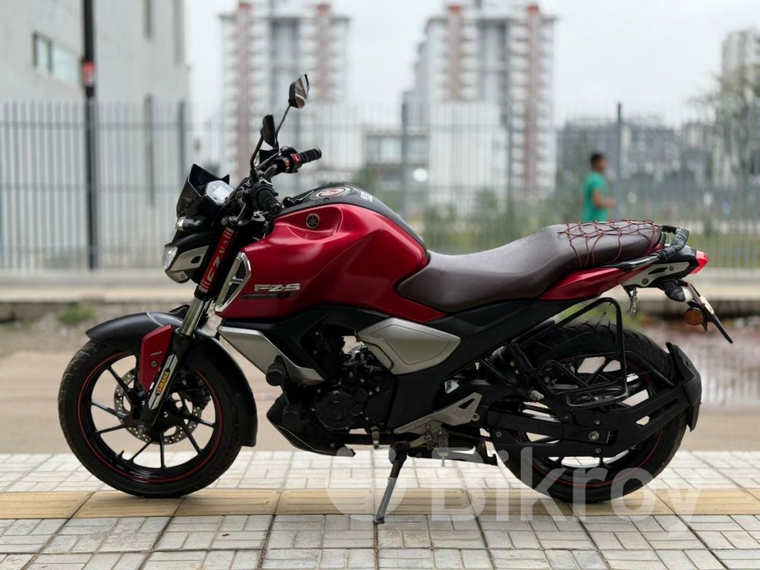 Bs6 Yamaha Fz V3 Bs4 Price Bs6 Fz V3 On Road Price Yamaha Fzs Fi On