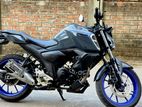 Yamaha FZS V4 2025