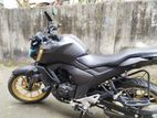 Yamaha Fzs V4 . 2025