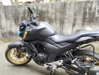 Yamaha Fzs V4 . 2025
