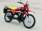 Yamaha AG100 2005