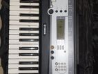 Yamaha keyboard PSR e 213