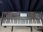 Yamaha Modx 6 keyboard