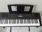 Yamaha PSR - E273