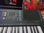 Yamaha Psr-e373 piano