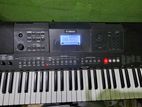 YAMAHA PSR e463