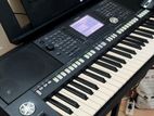 YAMAHA PSR S-750 Professional Arranger Keyboard (Indian Tones)