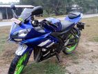 Yamaha R15 2011