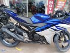 Yamaha R15 2017