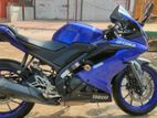 Yamaha R15 2020