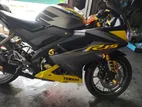 Yamaha R15 2020