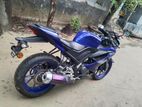 Yamaha R15 2020