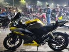 Yamaha R15 2021