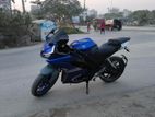 Yamaha R15 2021