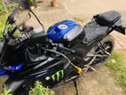 Yamaha R15 2021