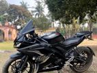 Yamaha R15 2021