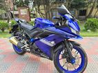 Yamaha R15 2021