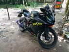 Yamaha R15 2021