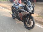 Yamaha R15 . 2021
