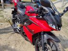 Yamaha R15 2021