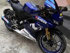 Yamaha R15 2021