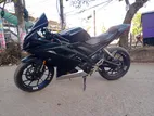 Yamaha R15 2021