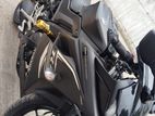 Yamaha R15 2022