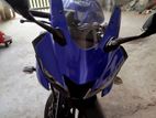 Yamaha R15 . 2022