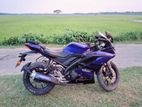 Yamaha R15 2022