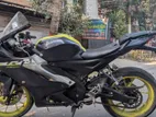 Yamaha R15 2023