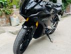 Yamaha R15 . 2023