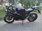 Yamaha R15 222 2023