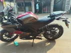 Yamaha R15 . 2020