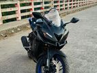 Yamaha R15 . 2020