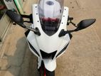 Yamaha R15 M 100% Showroom Condit 2025
