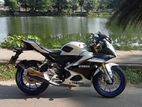 Yamaha R15 M 2022