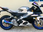 Yamaha R15 M . 2022