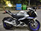 Yamaha R15 M . 2023