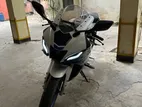 Yamaha R15 M . 2023