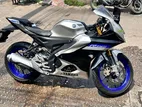 Yamaha R15 M . 2023