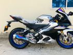 Yamaha R15 M . 2023