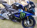 Yamaha R15 M . 2024