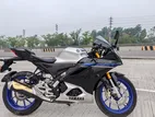 Yamaha R15 M 2025