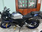 Yamaha R15 M . 2025