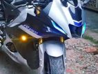 Yamaha R15 M ` 2022