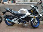Yamaha R15 M BS7 ALMOST NEW 2023